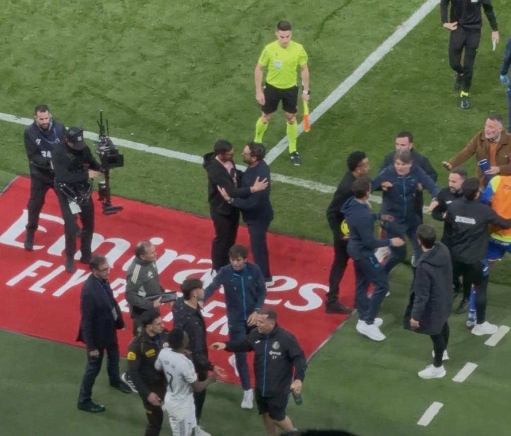 2026世界杯举办地-这是咋了？维尼修斯、米利唐与赫塔费球员恩约姆发生激烈冲突